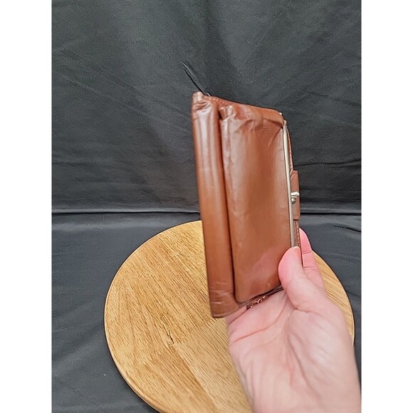 Vintage Princess Gardner Brown Leather Wallet 4x5.5 - Picture 4 of 8